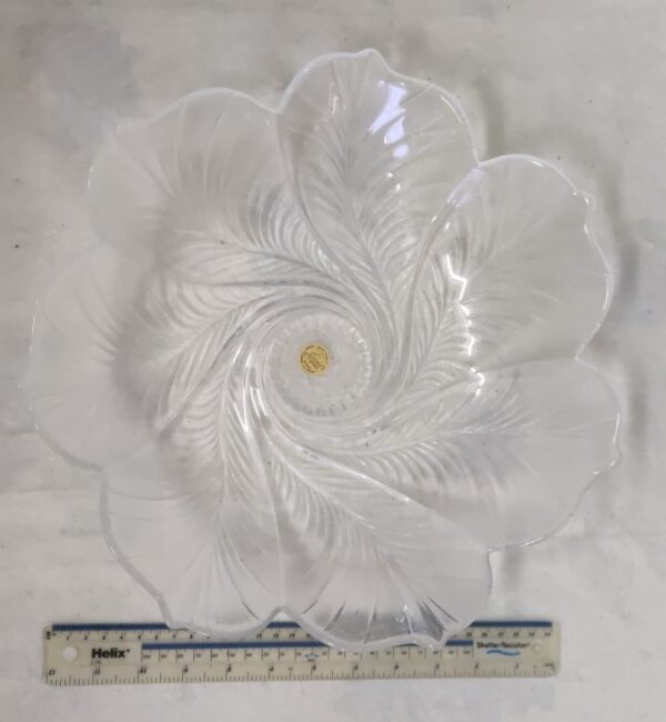 Boussac Brocante - Cristal D'Arques France coupe à fuit en forme de fleur avec vase en verre décor étain - Lot 44